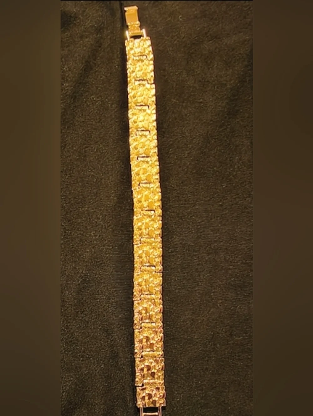 14k Gold Plated Bracelet 15 mm Wide - Picture 3 of 3